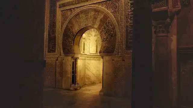 Suitable Home & Topps Tiles: Creative Bathroom Tile Ideas & Capsule Collection